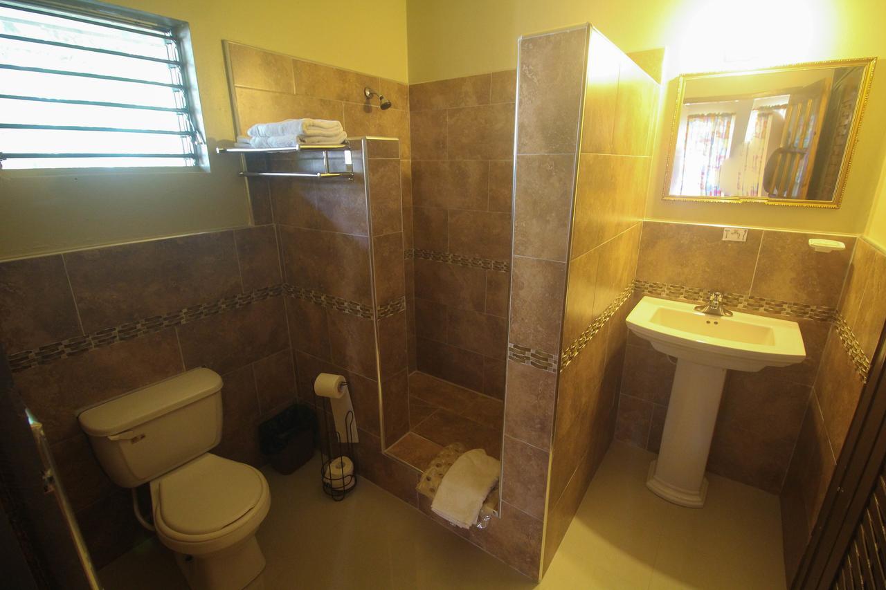 Moonrisevillas Negril Ngoại thất bức ảnh